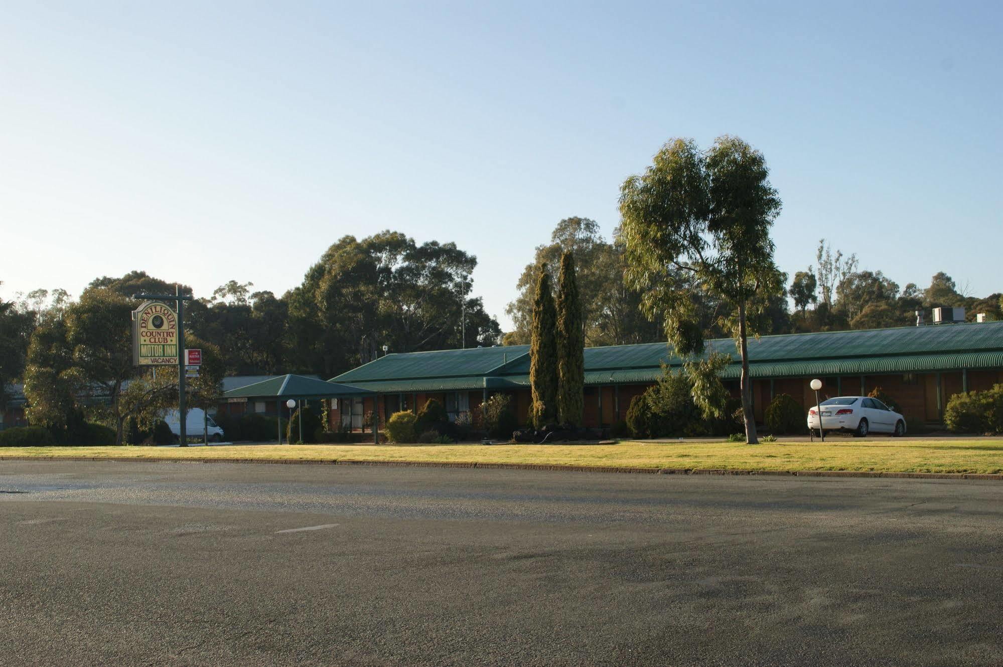 Deniliquin Country Club Motor Inn Екстер'єр фото